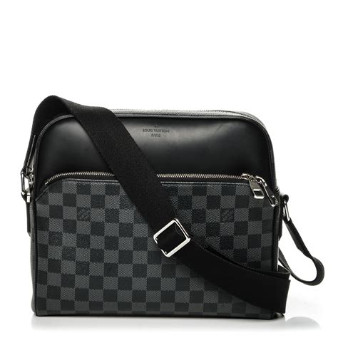 sacoche louis vuitton dayton reporter